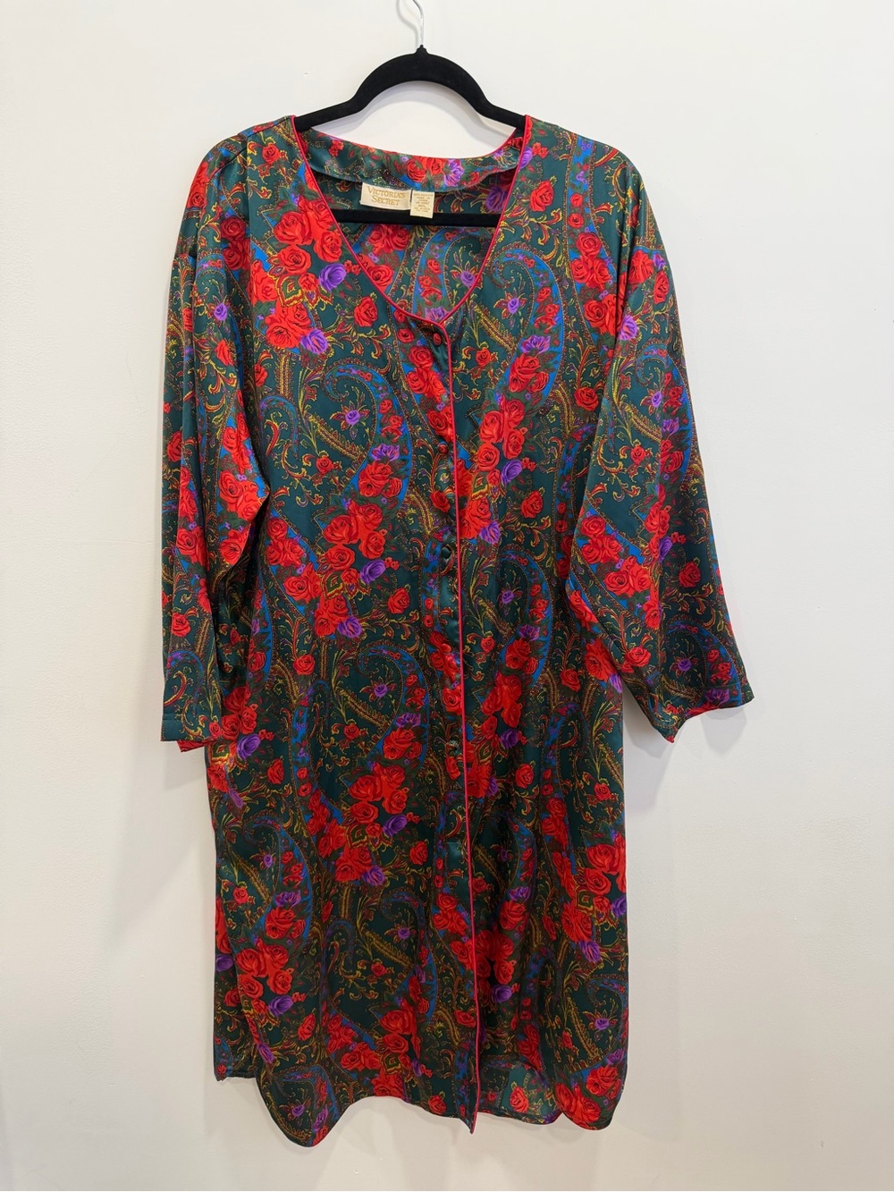 Victoria's Secret (Gold Label) - Vintage Floral Satin Kimono Robe in Red & Green